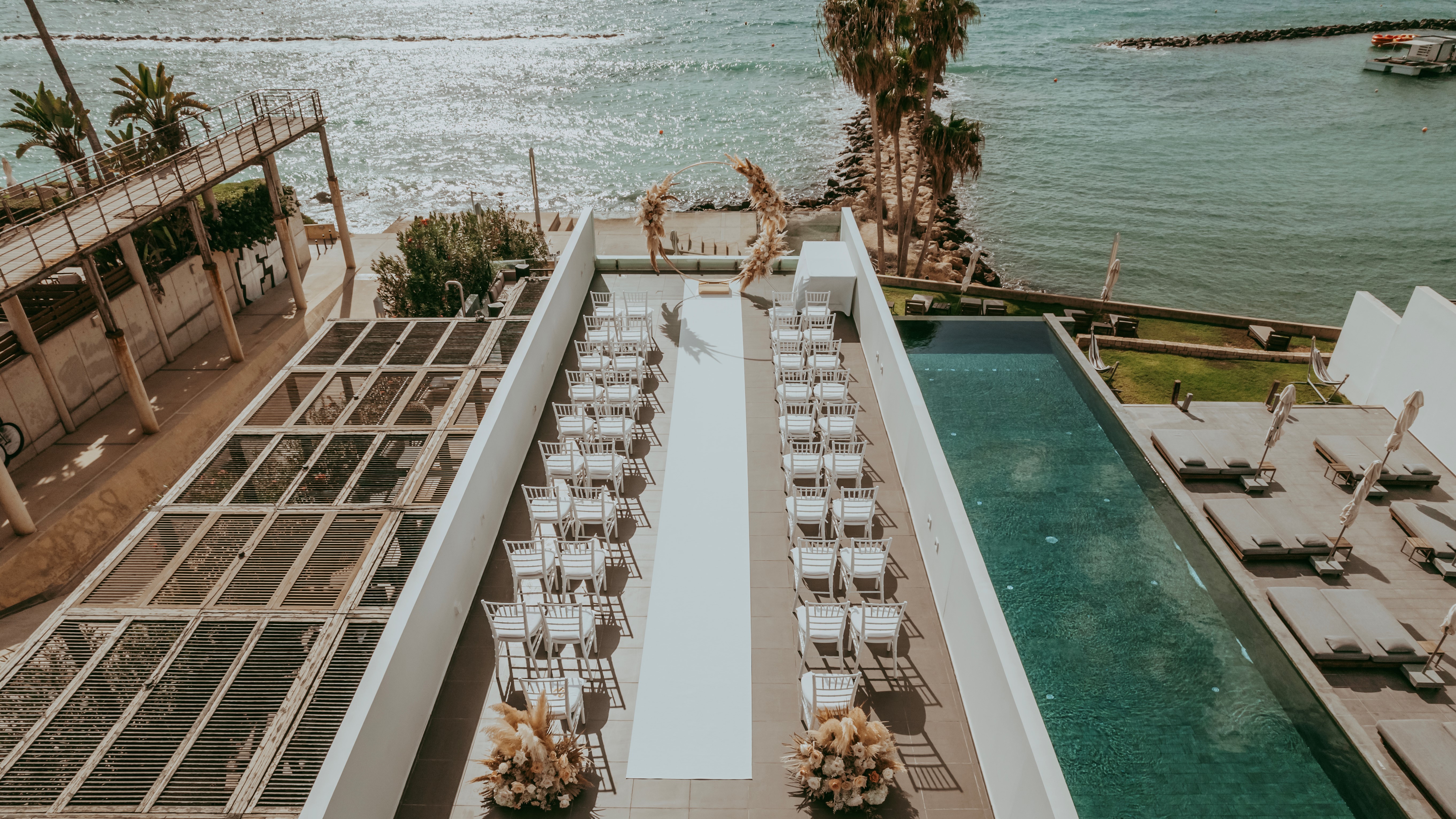 Book your wedding day in Almyra Hotel Paphos
